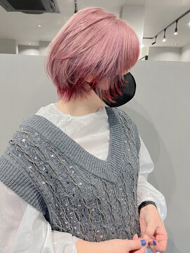 モノトーン(MONOTONE) 裾カラー