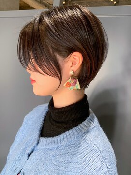 アイティーバイアルバム 藤沢店(IT by ALBUM) 丸みショート_ハッシュカットフルバングレッドブラウン_ba490861