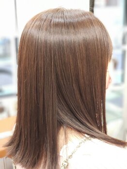 アルファ美容室(alfa)の写真/髪の広がりやうねりが気になる方にオススメ！ダメージレスにこだわった施術で、艶やかな仕上がりに…＊