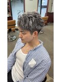 メンズ人気1位ホワイトシルバーアッシュバレイヤージュ