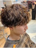 波巻きスパイラルパーマメンズマッシュパーマツイストパーマ　