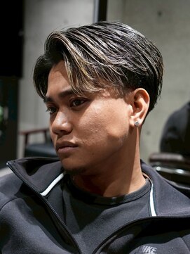 メッツ 原宿(METS) MEN'S/かき上げサイドパート×ハイライト/大人ヘア