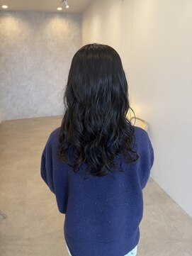 エルレ(Elure) コテ巻き風パーマ