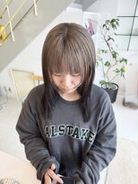 ロン(RON)&nbsp;【ミディアムレイヤー×ルーツカラー】