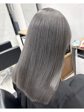 キラ 原宿(KILLA) #ダブルカラー#グレー#グレージュ#ハイトーン#ブリーチ