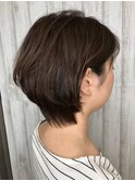アレンジ自在!巻き髪ショート!