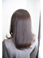 オラ ボーテ(Aura Beaute) 暗髪透明感　ラウンドレイヤー/髪質改善