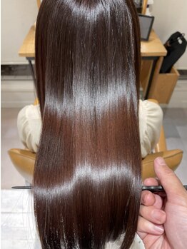 クオーレ 水戸店(CUORE)の写真/お手入れが楽でずっと触っていたくなるナチュラルストレート☆天然の薬剤で、内側からキレイな艶美髪に。