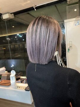 ラフ(LAFF) #黒髪#ボブルフ#ネビージュ#小顔#ワンレン