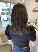 大人ガーリーくびれ外ハネセミディヘア30代40代梅ヶ丘美容室