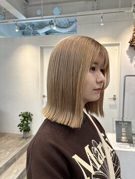 ロカ 表参道(loka) 外ハネボブ[表参道/髪質改善/ハイライト/インナーカラー]