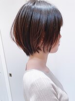 Say.くびれショートレイヤーアッシュオリーブショートボブ表参道