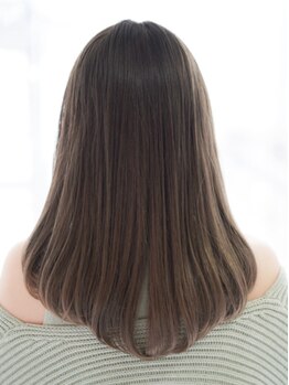 アンドヘアー(and hair)の写真/豊富なトリートメントでうるツヤ髪に♪話題のメニューを多数取り揃え髪の状態やお悩みにあった薬剤を選定!