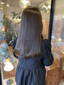 ヘア プロデュース キュオン(hair produce CUEON.) オリーブベージュ/くすみ系カラー