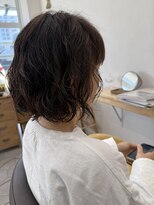 シロ(siro) ゆるっとウェーブボブ