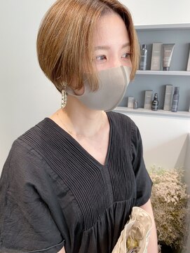 エイゾー 銀座(EIZO) ハイライトベージュ/センターパートショート