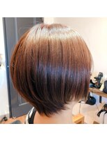 チルアウト(CHILL OUT)&nbsp;ショートボブ