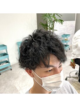 ジュエ ヘアー デザイン(Jue hair design) 刈り上げ低めショート