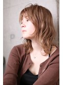 外国人風大人ハイライトくびれボブウルフ
