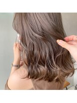 アルテ(ARTE)&nbsp;【ARTE表参道/青山】ロングレイヤー×透明感グレーベージュ