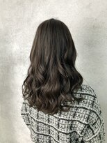 ヘアアンドメイク スタジオ ミムロ(HAIR&MAKE STUDIO MIMURO)&nbsp;レイヤーカット・オリーブグレージュ