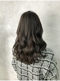 レイヤーカット・オリーブグレージュ