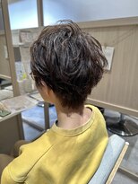 クルム(KURUMU)&nbsp;耳掛けショートエアリーパーマ