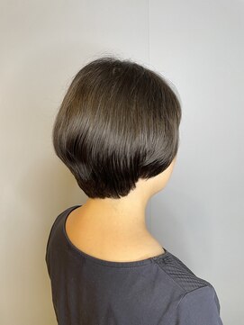 ブロッサム 東久留米店(Blossom) 30代40代小顔ふんわり丸みボブ◎透明感アッシュグレージュ