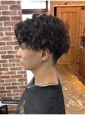 メンズウェーブヘアメンズアッシュカラースパイラルパーマ