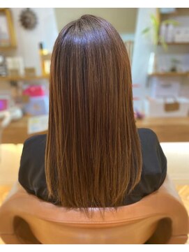 ルッソリベラ 池袋(Lusso libera) ストレートロング×オレンジブラウンでうるツヤヘア