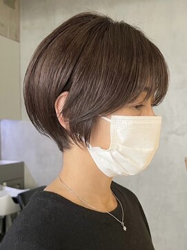 クラップス オル 金沢八景(CLAPS Ore) 横須賀ショートボブくびれショートイルミナカラー顔周りレイヤー