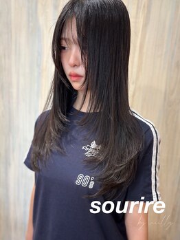 スリール バイ ミリー 江坂(Sourire by milly)の写真/【江坂駅3分】<カット¥2500>骨格補正×似合わせで扱いやすいスタイルをご提案♪小顔魅せも◎