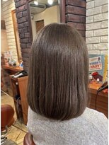 ヘアメイク フレンシア(hair make flencia)&nbsp;透明感グレージュの内巻きワンレンボブ【395スタイル】
