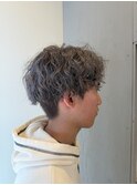 メンズパーマで一気に垢抜ける！無造作カーリーマッシュ