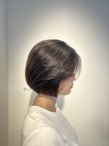 トリッカ 葉山(tricca)&nbsp;艶感ブラウンの上品ショートボブ