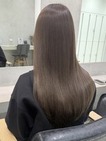 ビブ(VIV)&nbsp;ブリーチなしダブルカラーでミルクティーグレージュ♪