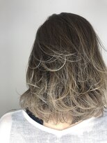 アヴァンス 神戸元町店(AVANCE.)&nbsp;白髪染め　ハイライト　デザインカラー