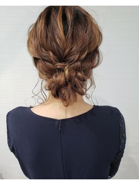 グランルッソ 岡山イオン前(GRAN LUSSO) 季節問わずなヘアセット