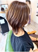 大人かわいいボブウルフくびれミディ透明感カラーグレージュ
