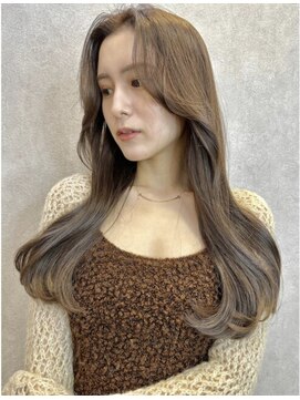 ロンド クラン 岡崎(Lond Clan) 韓国レイヤー/小顔カット/韓国風/前髪/ミルクティーベージュ