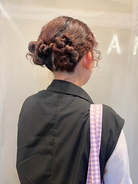 フレーム なんば店(FRAME) ◎癖を活かしたネジネジアレンジ