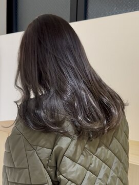 ニール 名古屋 伏見 丸の内(NEELU) 【Neelu_pon】柔らかいオリーブグレージュ