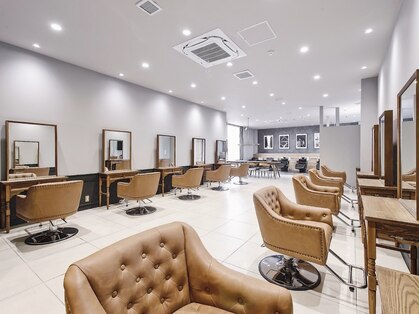 アース コアフュールボーテ みどり店(EARTH coiffure beaute)の写真