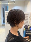 耳掛けで3wayなショート