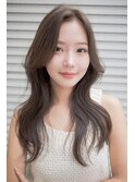 透明感アッシュベージュ×韓国風レイヤー