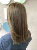 11レベルオリーブベージュ