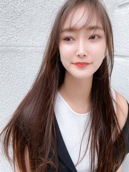レグルス ヘア デザイン ニシジン 西新店(Reglus hair desigh)の写真/【30代からのエイジングケア】芯から潤う艶髪へ。大人のための上質ストレート[西新/唐人町/大濠]