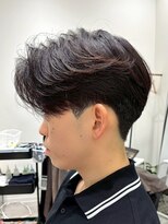 カルム(kalm) 毛流れセンターパートニュアンスパーマカルマヘアメンズパーマ