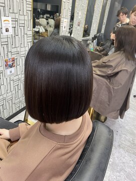 アローズ 久留米店(arose) パッっとボブカット