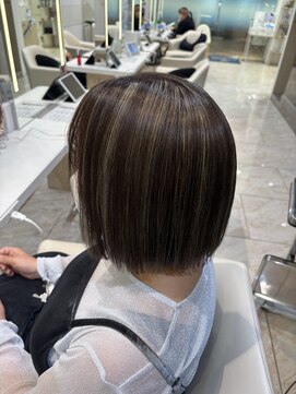 ケンジ 平塚 アネッタ(KENJE annetta) ミディアムヘア/デザインカラー/フェイスフレーミング/平塚